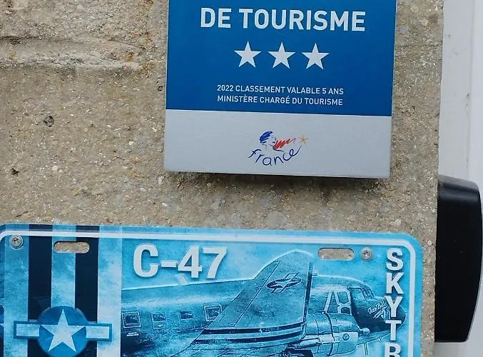 Le C-47 Proche Des Plages Du Debarquement Ferienhaus *
