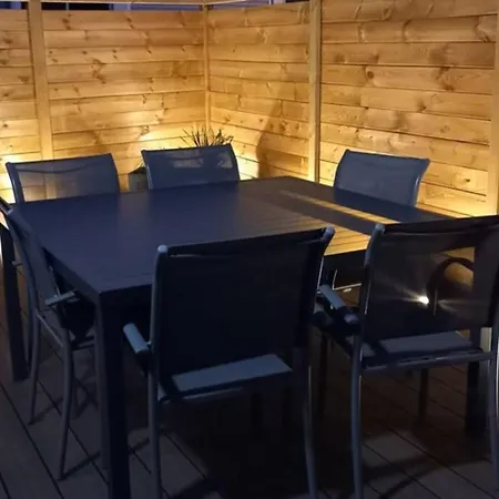 Le C-47 Proche Des Plages Du Débarquement *