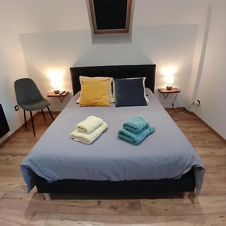 Le C-47 Proche Des Plages Du Debarquement *