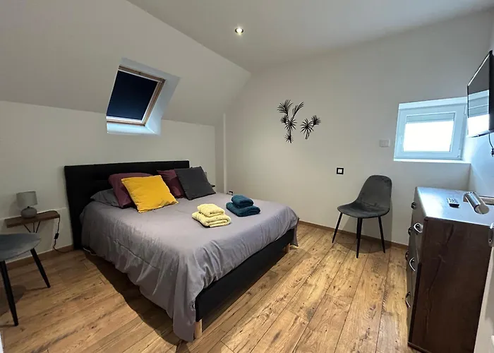 Holiday home Le C-47 Proche Des Plages Du Debarquement